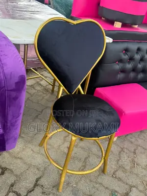 Love Styling Salon Chair