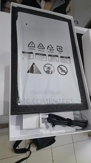 Portable Triple Monitors Screen