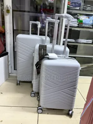 3 in 1 Grey Rubber Suitcase Set(72cm,66cm56cm)