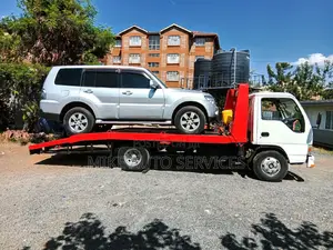 Towing Flatbed and Breakdown Service