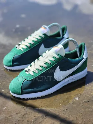 *Nike Cortez  Green-white* Sneakers *