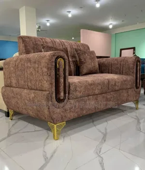 Elegant 2-Seater Sofa With Gold Legs