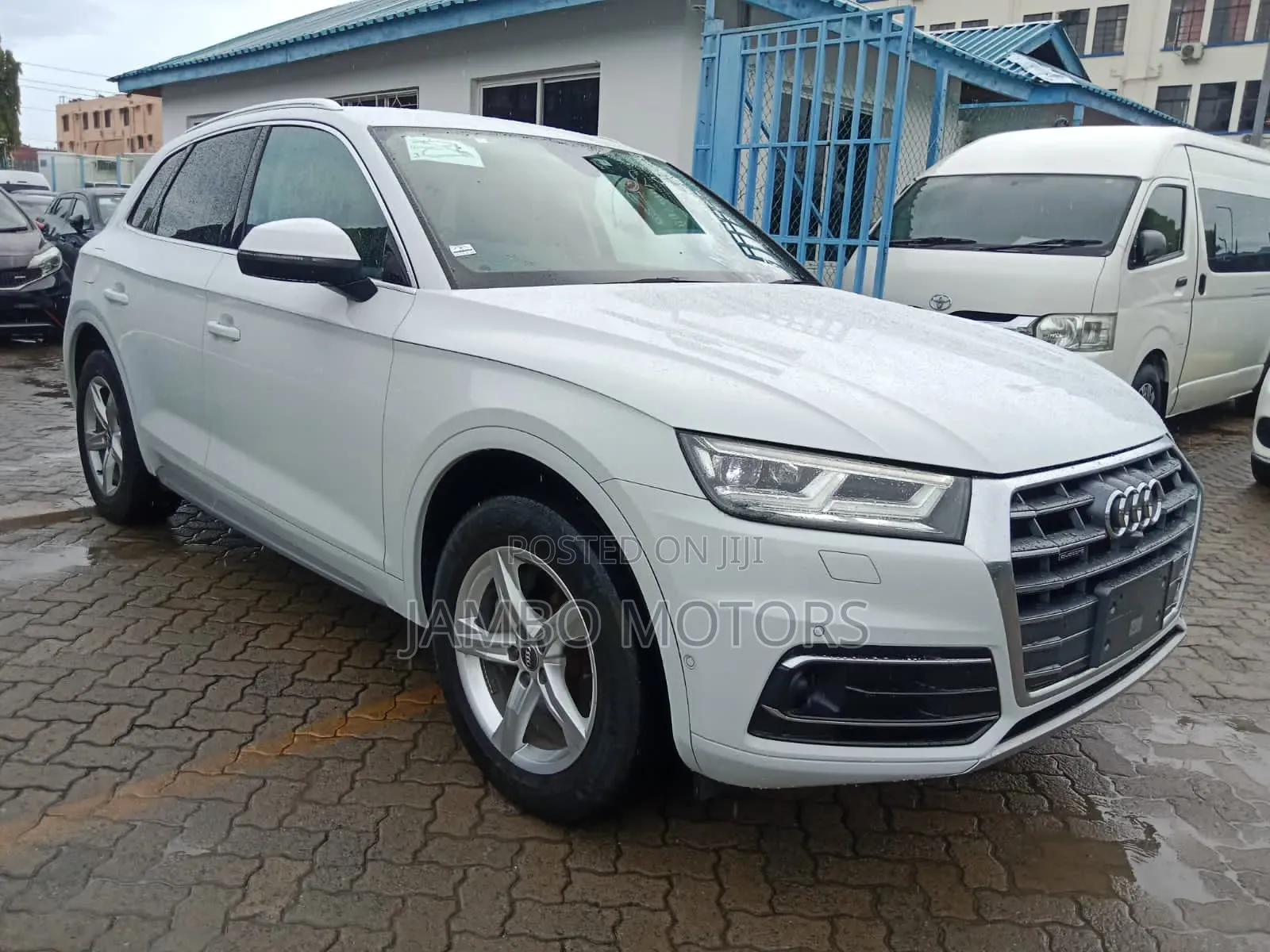 Audi Q5 2.0T Premium AWD quattro 2019 White