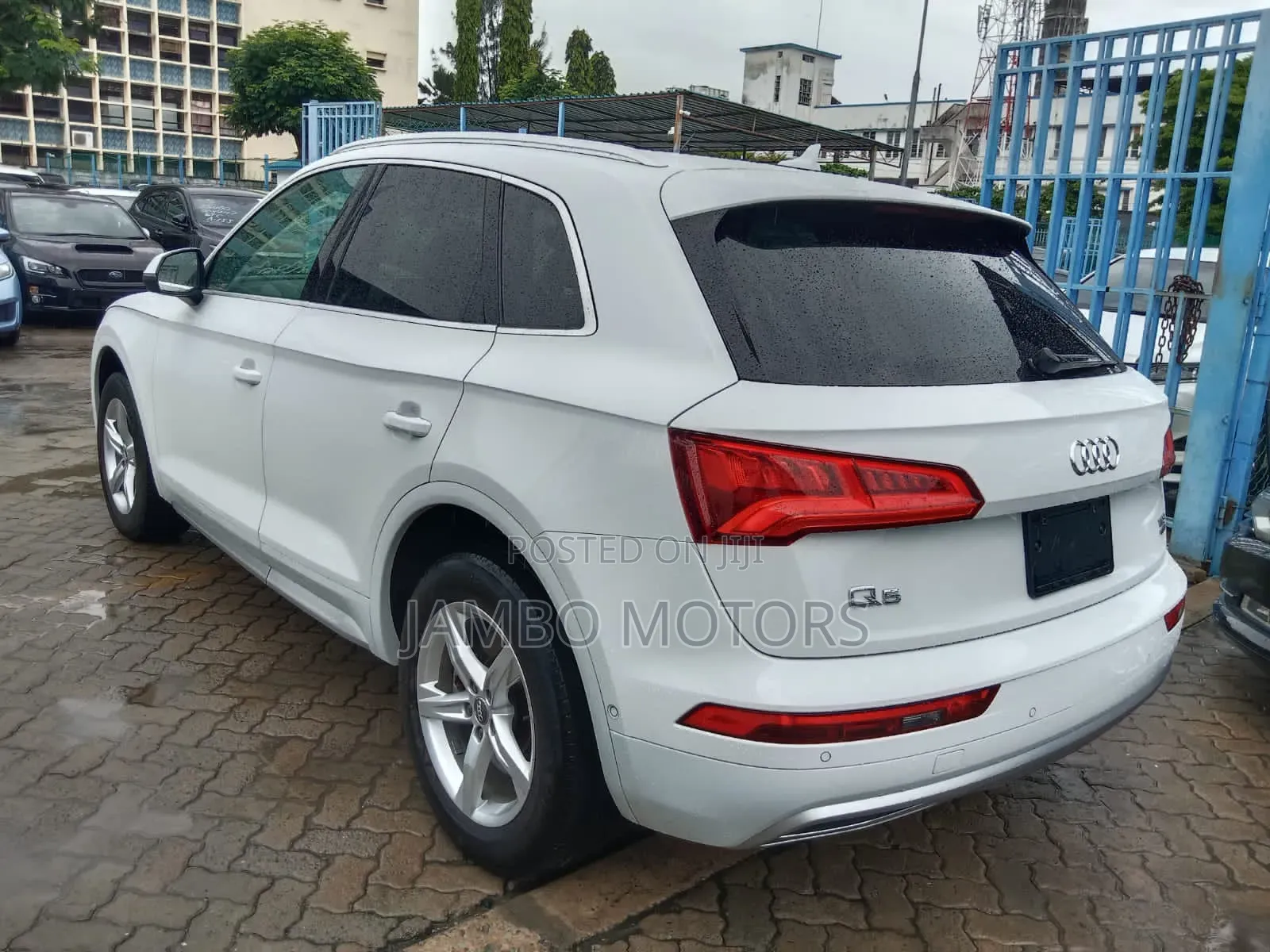 Audi Q5 2.0T Premium AWD quattro 2019 White