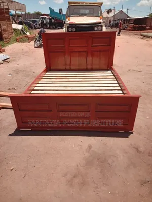 5x6 Luxury Raised Panel Bed - Payment on Delivery