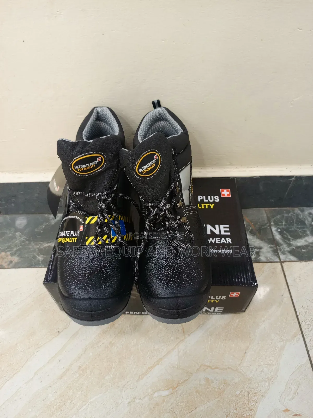 Ultimate Plus Safety Boot With Ankle Support.