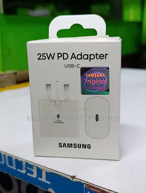 25w C to C Fast Charging Adaptor