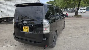 Toyota Voxy 2013 Black