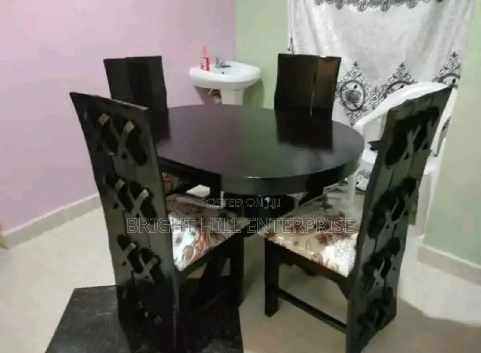 Cozy 4 Seater Dining Set
