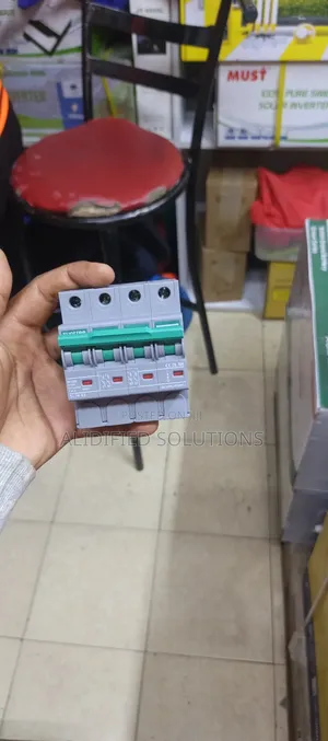 Dc 4pole MCB 32a