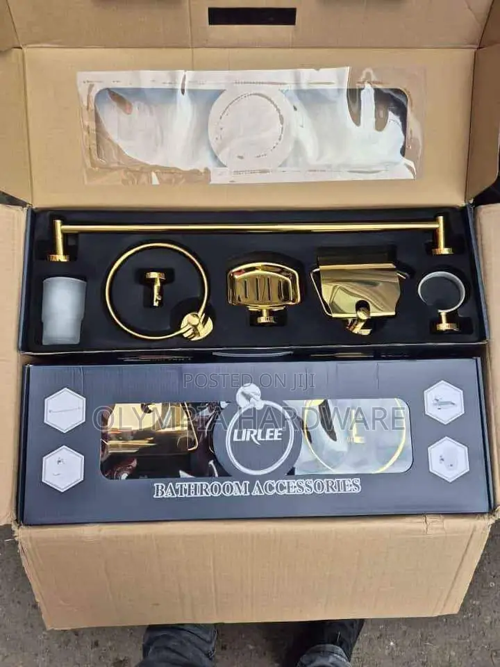 Gold Bathroom Accessories Set