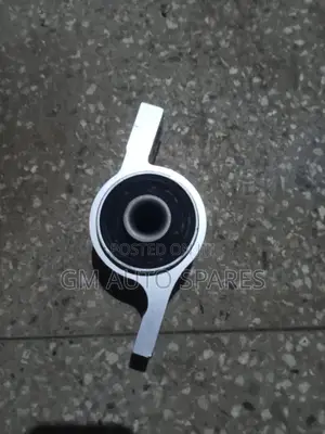 Toyota Mark X, Crown Lexus Arm Bush