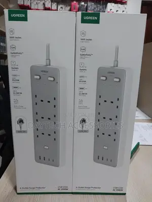 Ugreen 65w 6-Outlet Surge Protector Master Switch Extention
