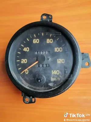 Isuzu FRR Clock (Speed Only)