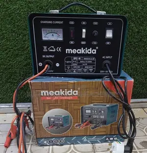 Meakida Battery Charger / Battery Charger