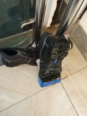 Vaultex Safety Boot Built For Maximum Jobsite Protection
