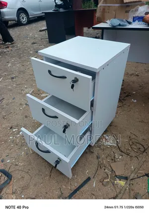 White Pedestal /Three Drawers