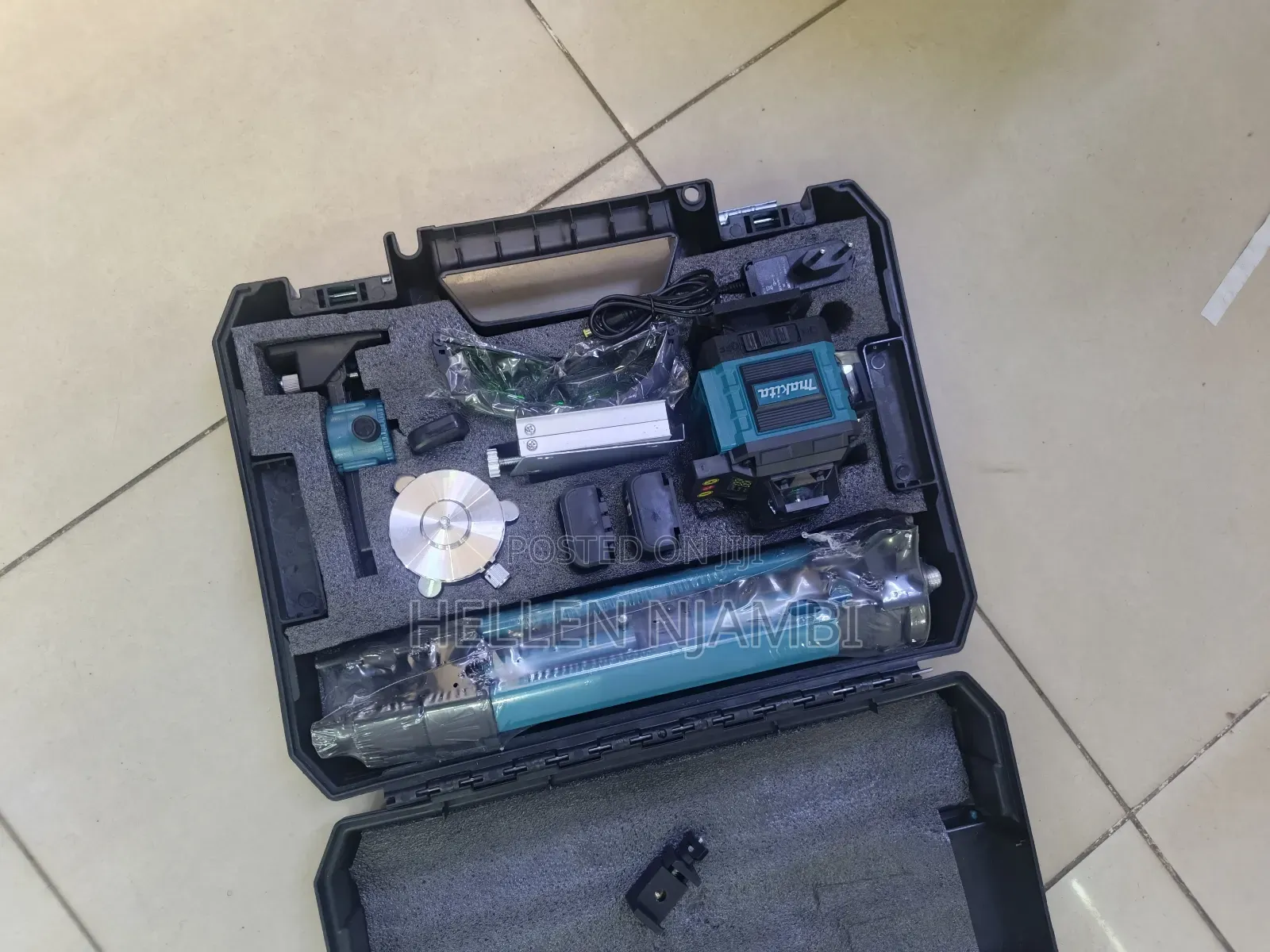 Makita Laser Level 16lanes With Stand