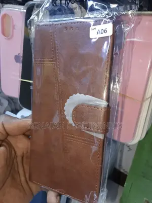 Samsung Cover . Samsung A06 Flip Cover Brown
