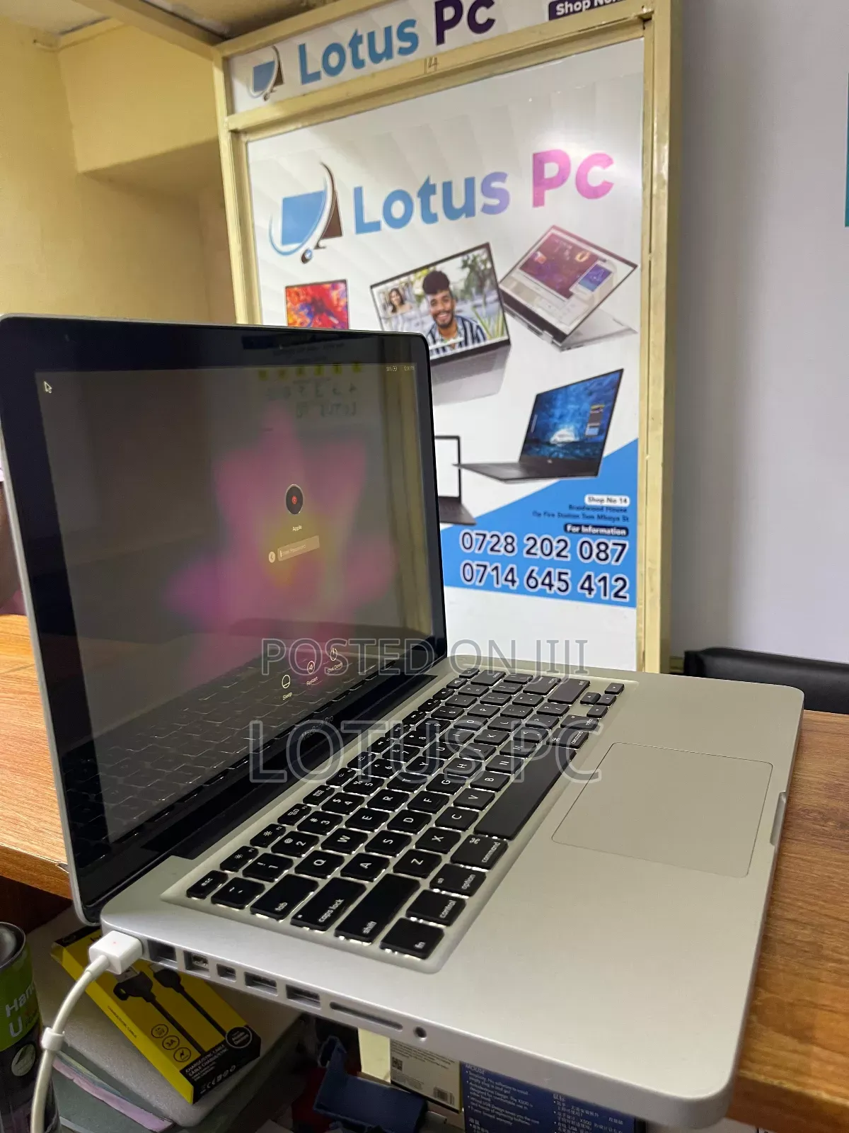 Laptop Apple MacBook Pro 2012 8GB Intel Core I5 SSD 256GB