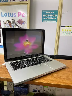 Laptop Apple MacBook Pro 2012 8GB Intel Core I5 SSD 256GB