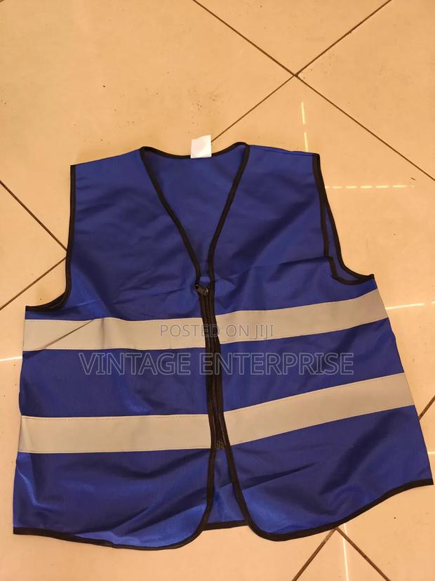 Blue Reflector With Zip - main view