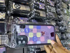 Casely iPhone 11 Checkered Gingham iPhone 11 Case