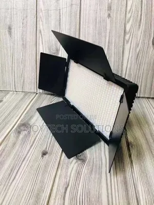 Flat Panel Light With Adjustable Tripod Stand