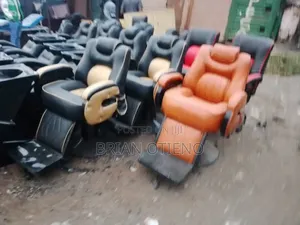 Goldish Rotating Barber Chairs