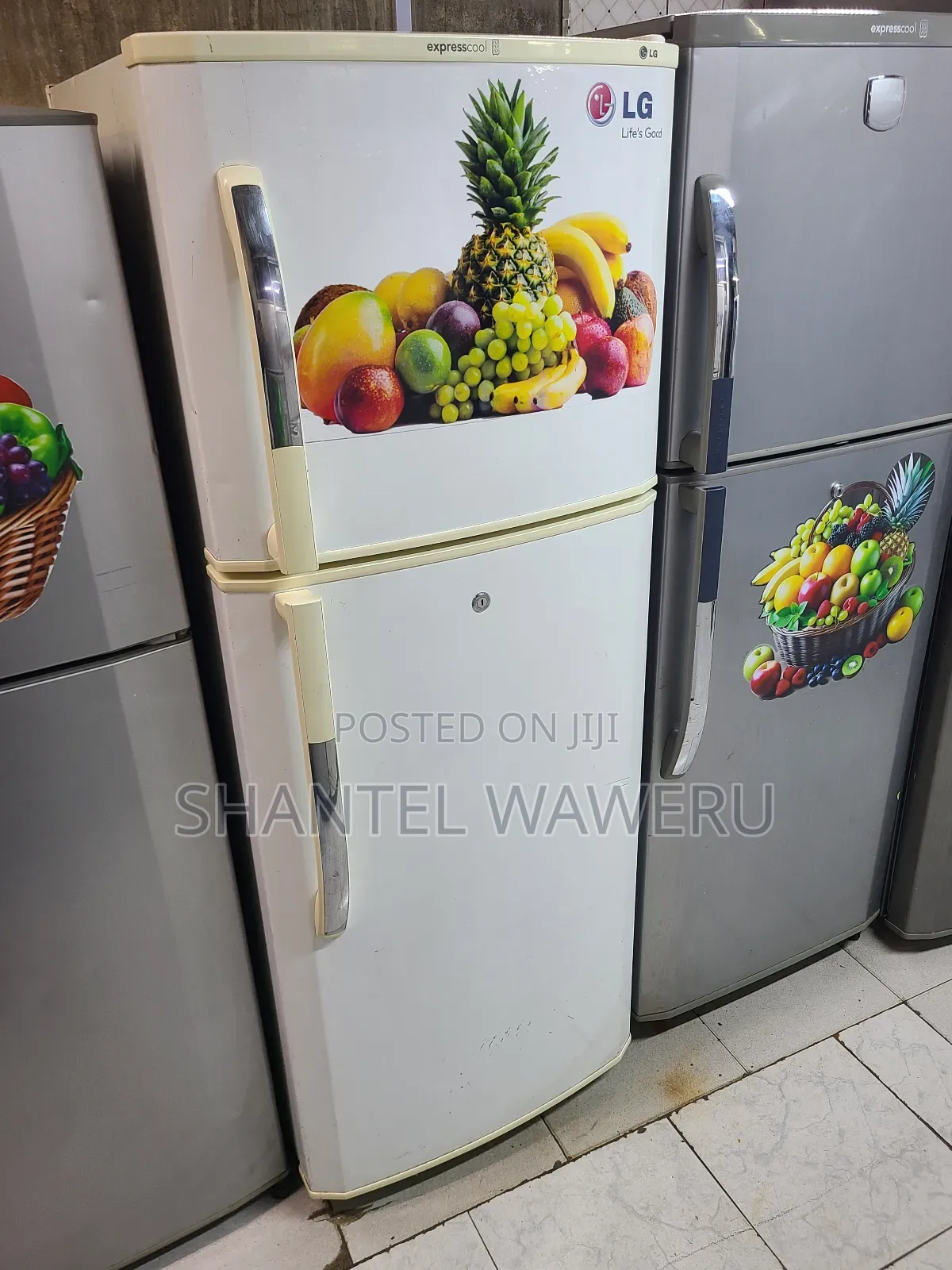 Top Freezer Refrigerator/ Fruit Sticker