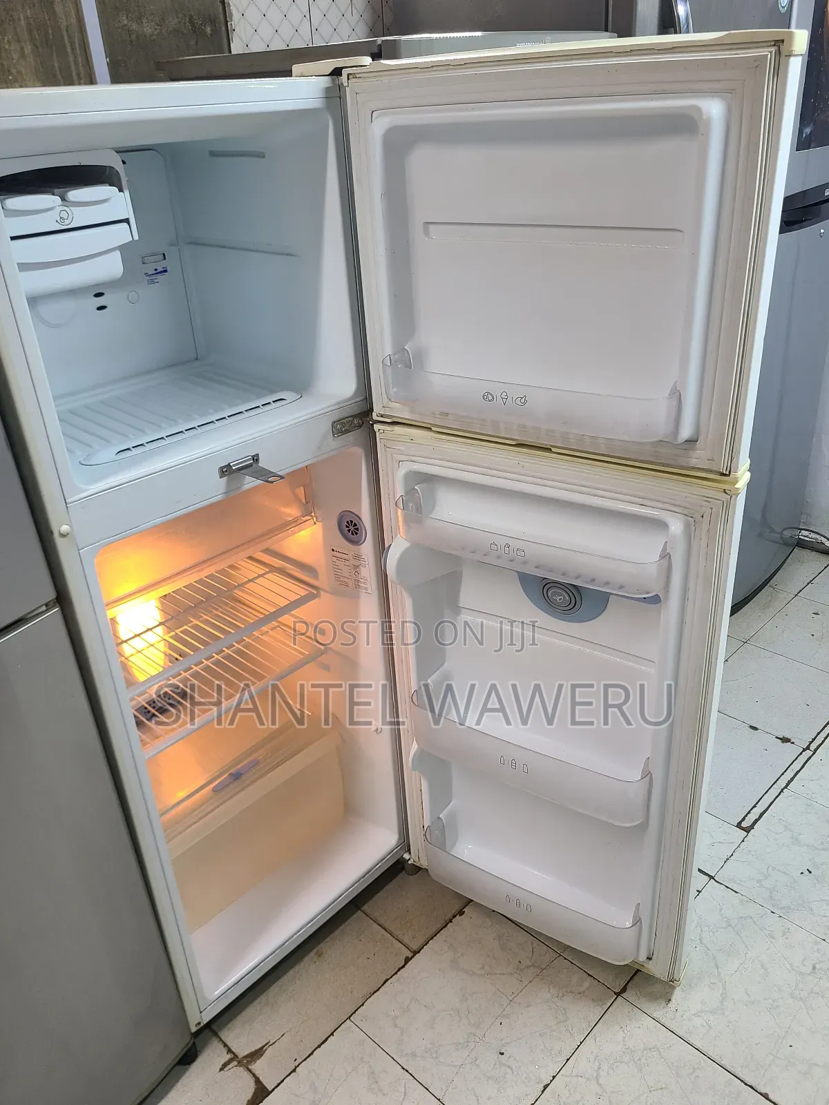 Top Freezer Refrigerator/ Fruit Sticker