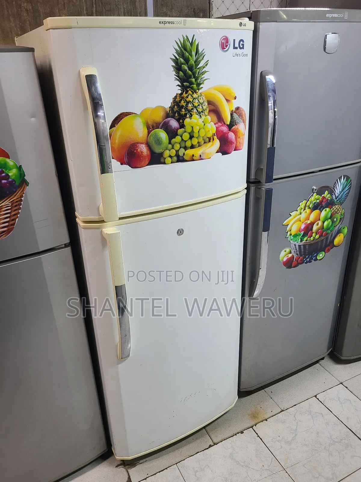 Top Freezer Refrigerator/ Fruit Sticker
