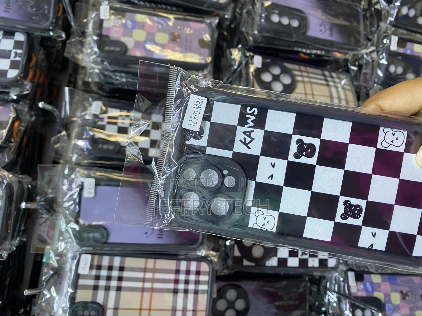 Checkerboard iPhone 12 Pro Max Grid Lattice Plaid Tartan