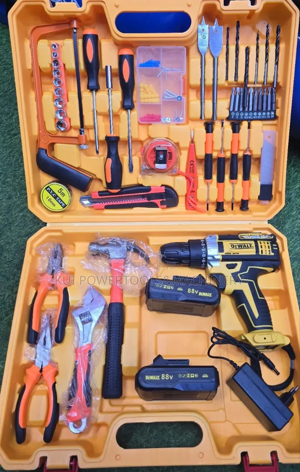 Dewalt Cordless Drill Set/ Drill Kit Cordless