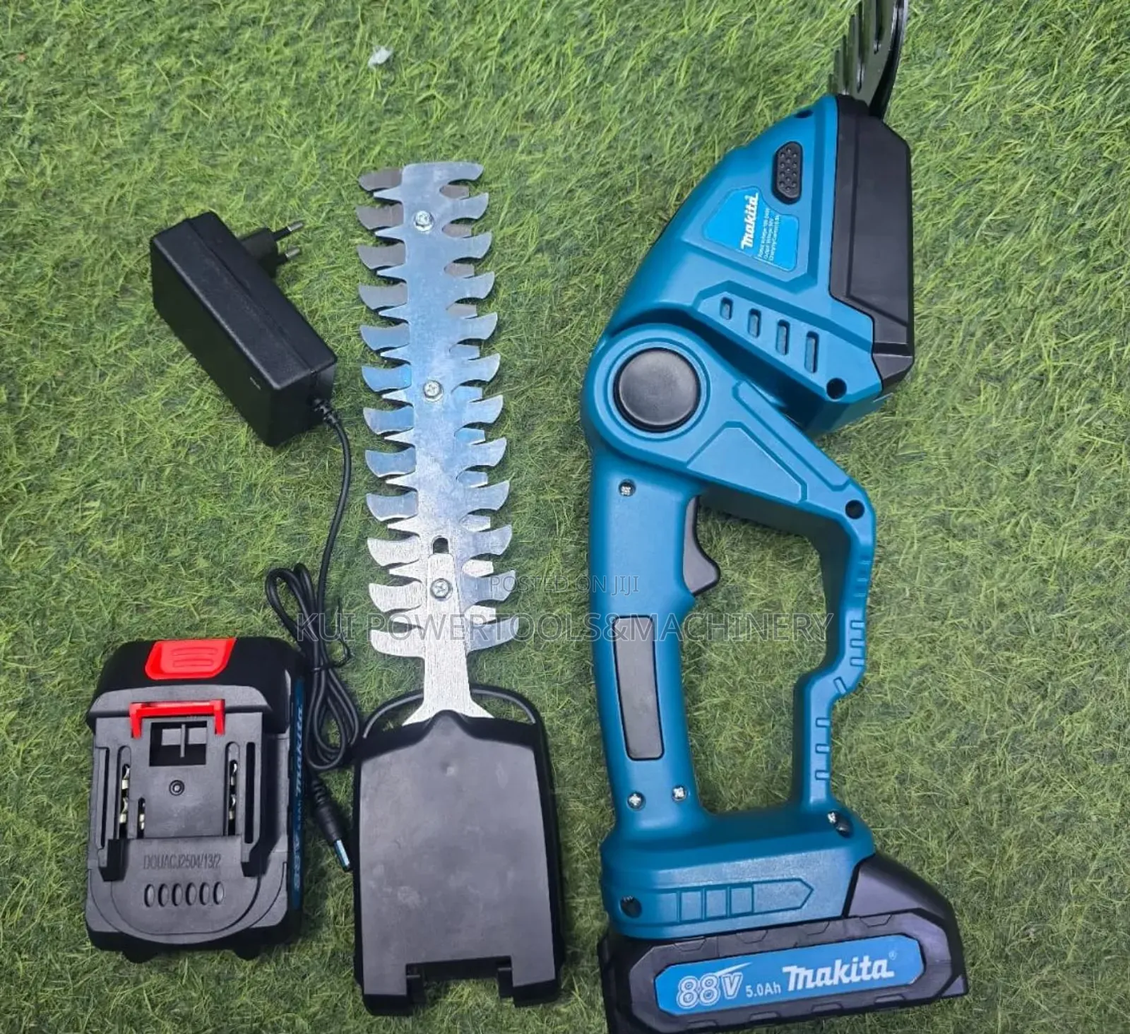 Makita Cordless Hedge Shears