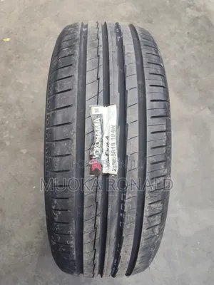 235/55r18 Yokohama Tyre Made in Japan
