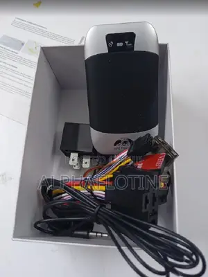 Car/Vehicle GPS Tracker Tk303 GSM GPRS Tracking System