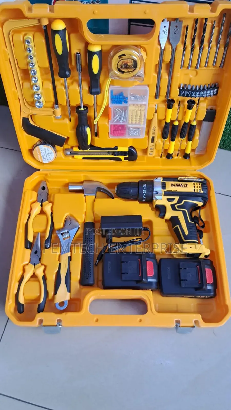 Electrical Dewalt Drill Set