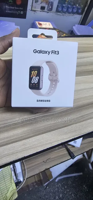 Samsung Galaxy Fit 3 Watch Pink
