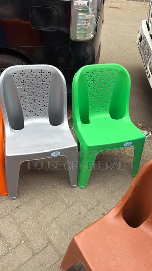 Heavy-Duty Armless Plastic Chairs. Good Quality Chairs