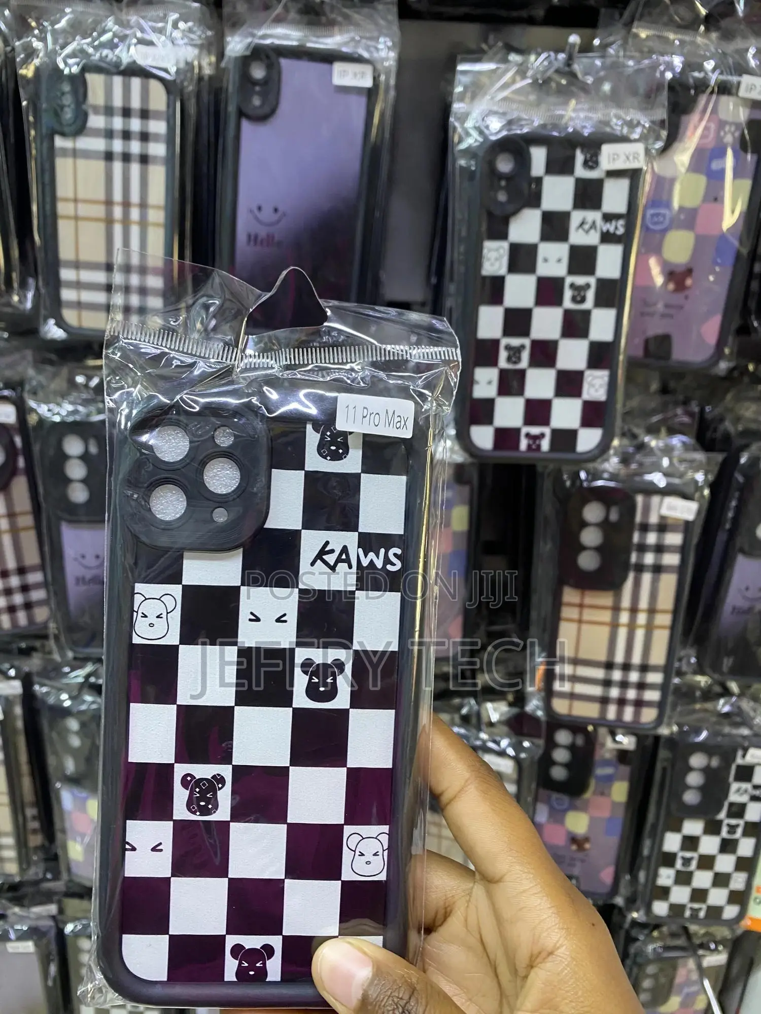 Caser iPhone 11 Pro Max Case Checkerboard Pattern