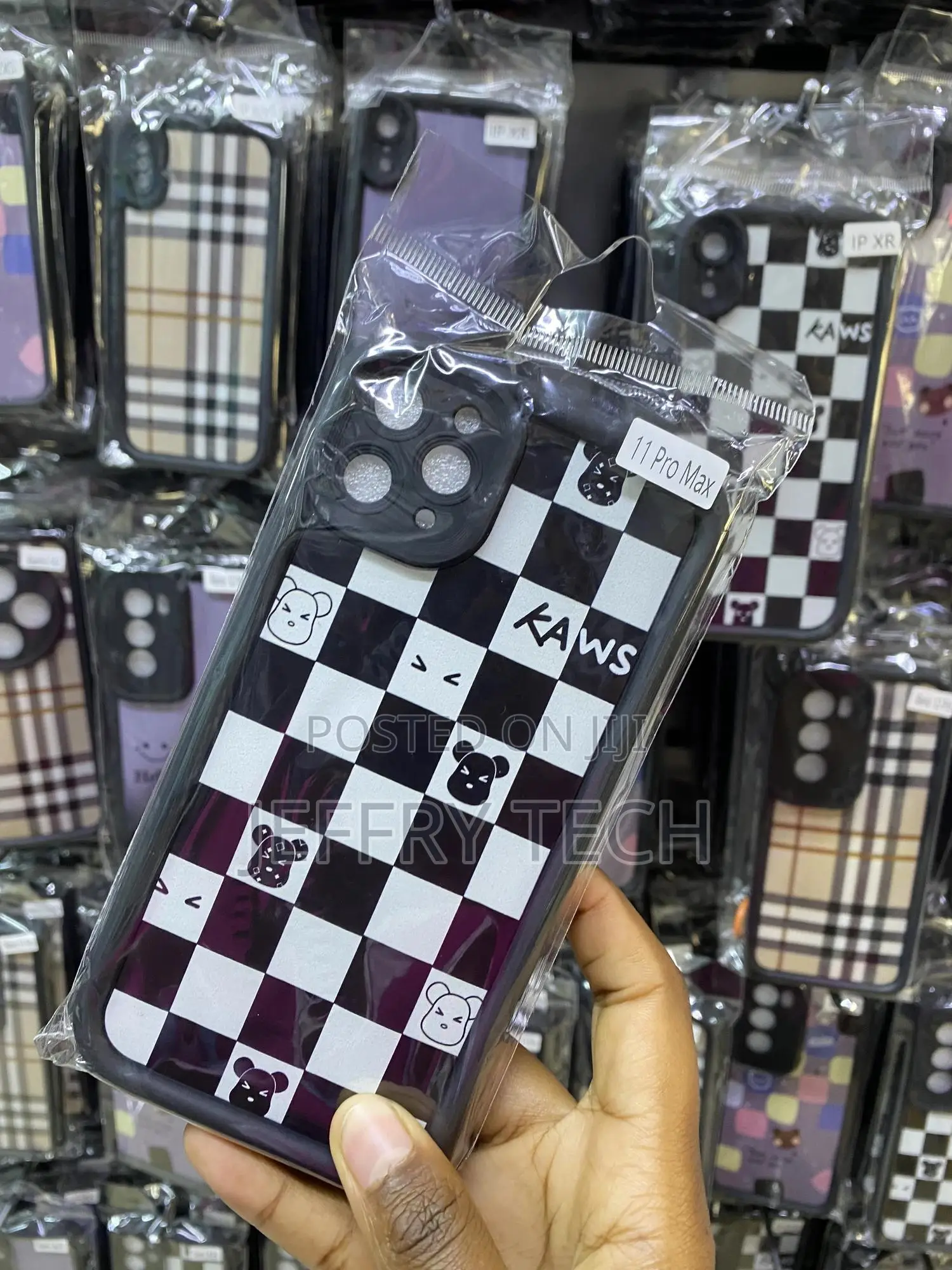 Caser iPhone 11 Pro Max Case Checkerboard Pattern