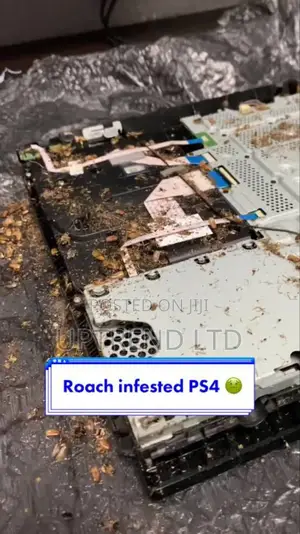 Ps4 Roach Infested Ps4 Cleaning and Disassembly