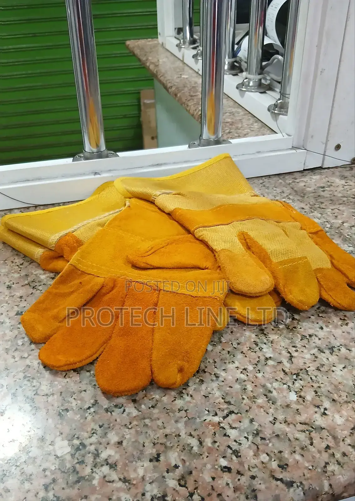 Safety Hand Gloves