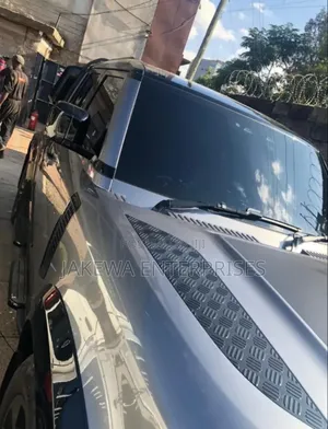 Llumar Car Tint With 5 Year Warrant