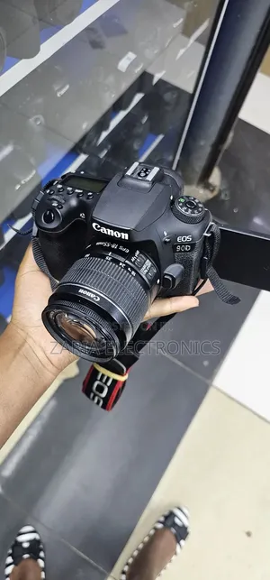 Canon 90d With 18-55mm Lens
