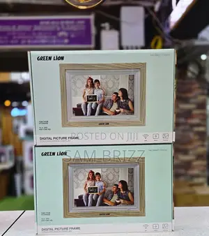 Green Lion Digital Picture Frame