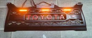 Front Grille Toyota Hiace 7l Gr Sport