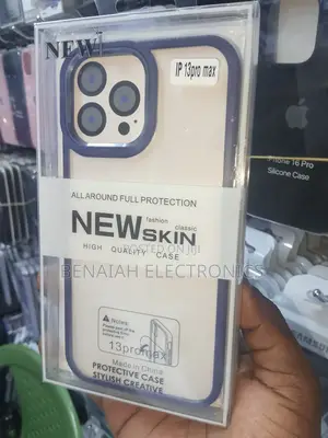 iPhone 13 Pro Max Fashion Case