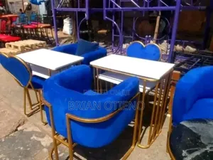 C/Loves Styling Seats and Nails Tables